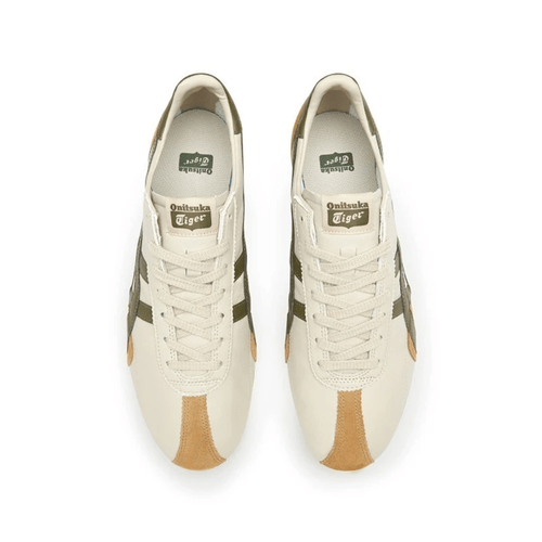 松冠军同款舒适与速度的完美结合！特步160X30PRO跑鞋：马拉(图2)